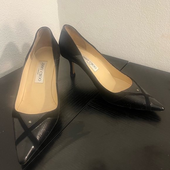 Jimmy Choo Black Snakeskin & Suede Pumps 👠 - Picture 6 of 11